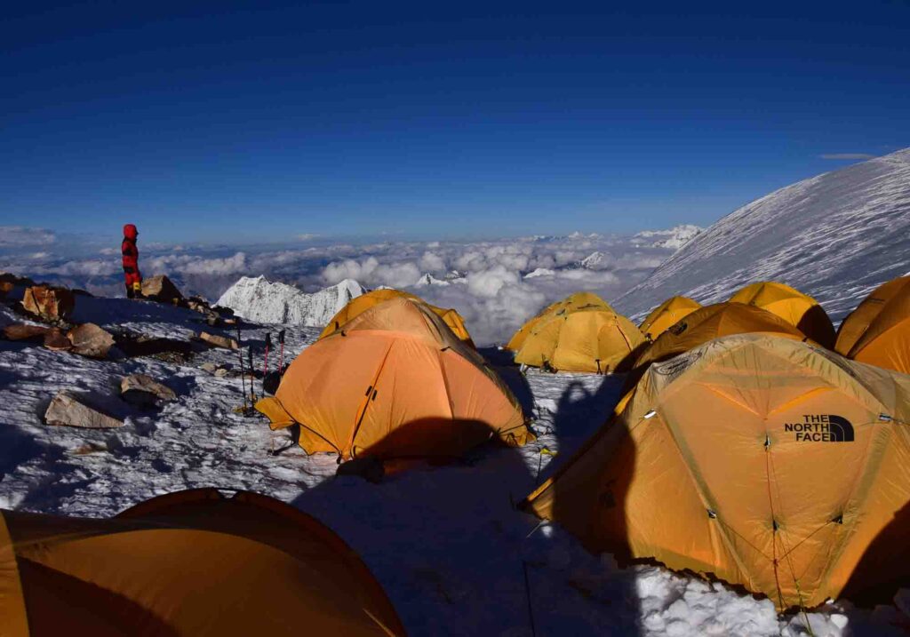 Manaslu Climbing and Expedition Accommodation in Tents